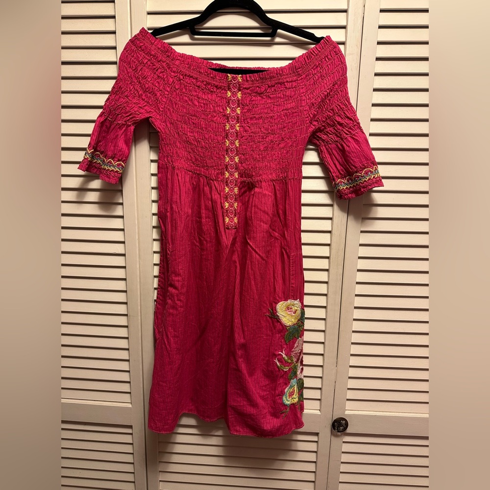 31 Workshops Small Pink Floral Embroidered Gathered Bodice Dress. PTP 12”